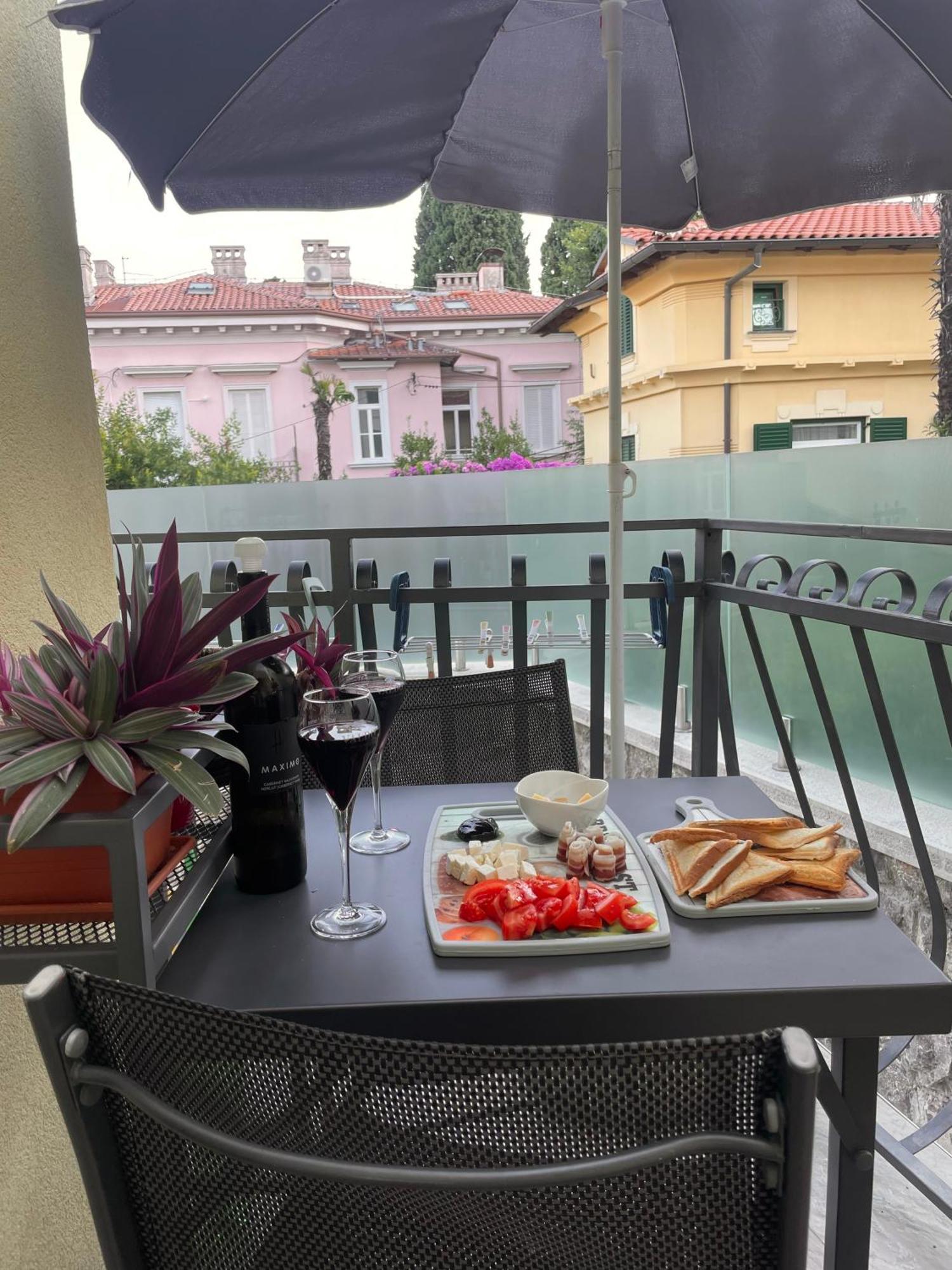 Apartment Andreja, Opatija City Center Exterior foto